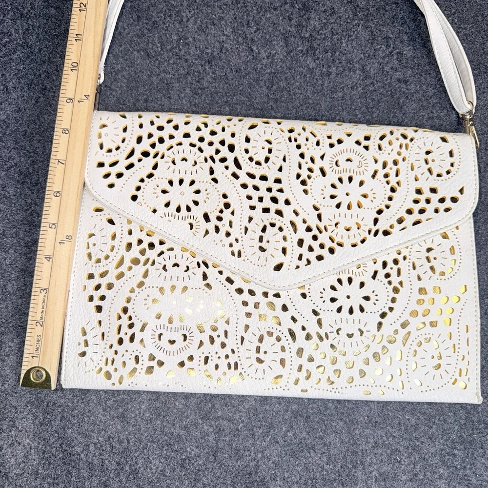 NWOT White Gold Laser Cut Crossbody Bag Floral Envelope Clutch Purse
